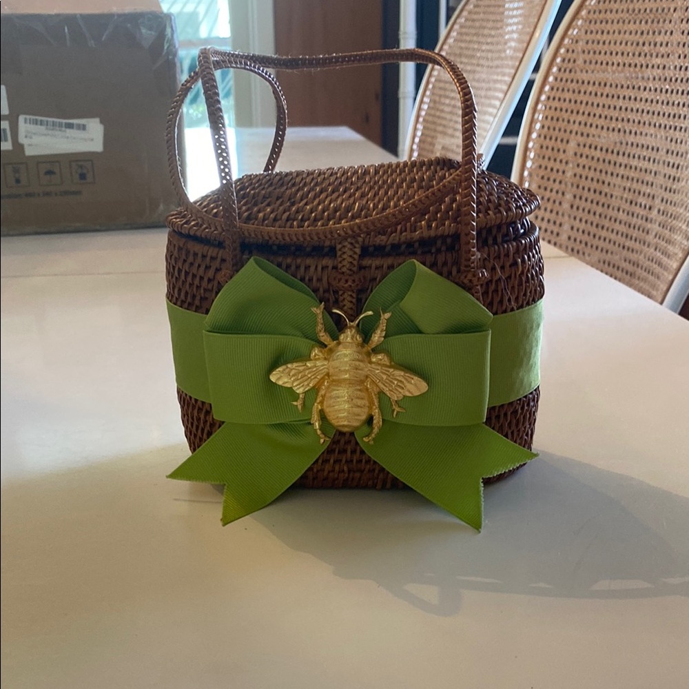 Brown Woven Bag with Green Bow and Gold Bee Accent